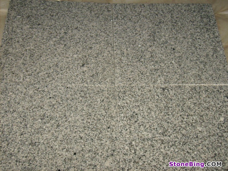 Bianco Catalino Grande Granite Tile