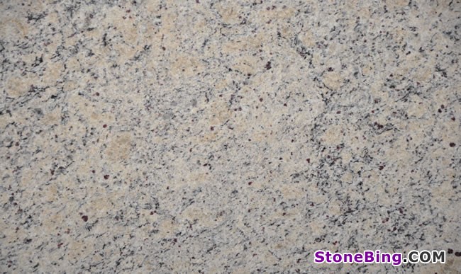 Amarelo Icaraí Granite Slab