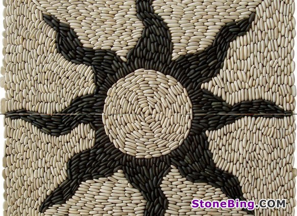 Standing Pebble Sun Mosaic Medalion
