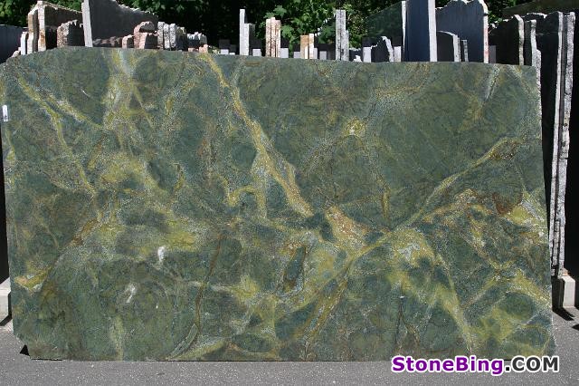 Verde Karzai Granite Slab