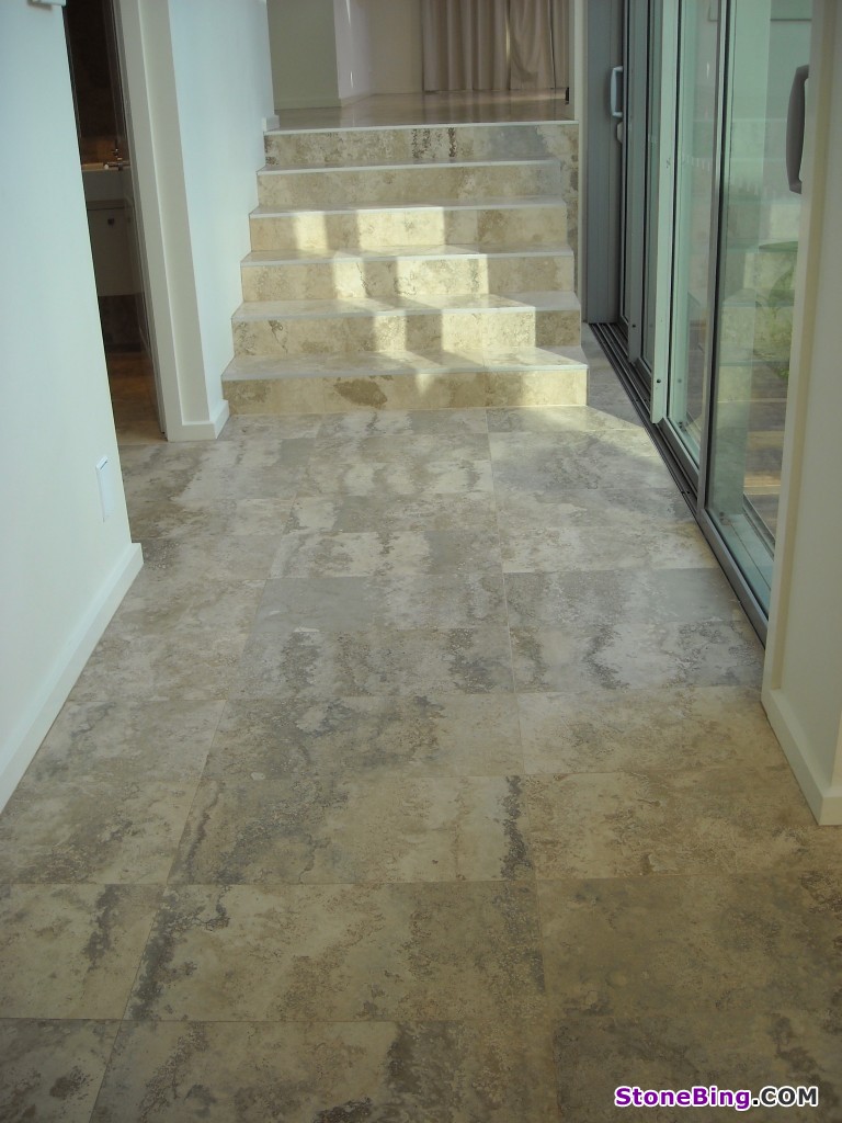 Variegato Travertine tiles application cases