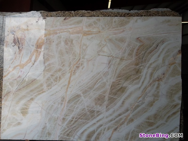 Multi Honey Onyx Slab