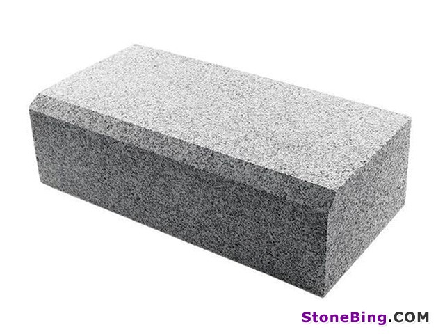 Machine-Cut Granite Curb