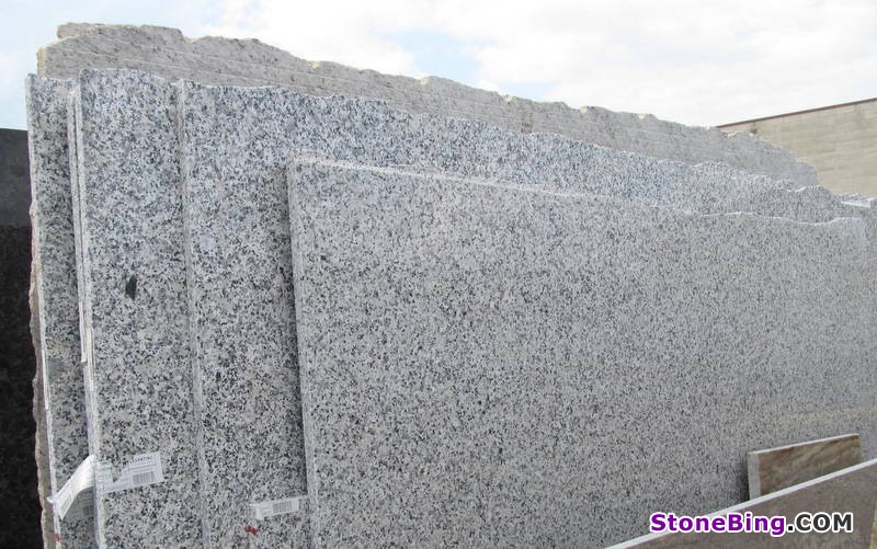 Luna Pearl Granite Slab