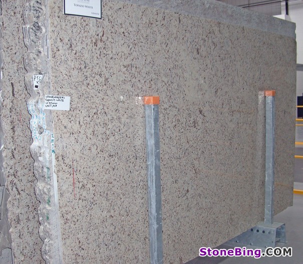 Topazio White Granite Slab