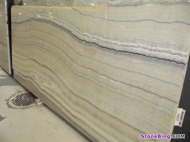 Arco Iris Onyx Slab
