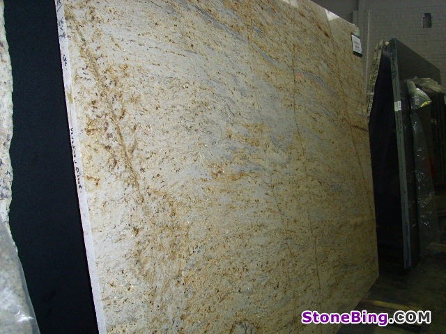 Colonial Dream Granite Slab