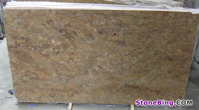 Vyara Gold Granite Slab