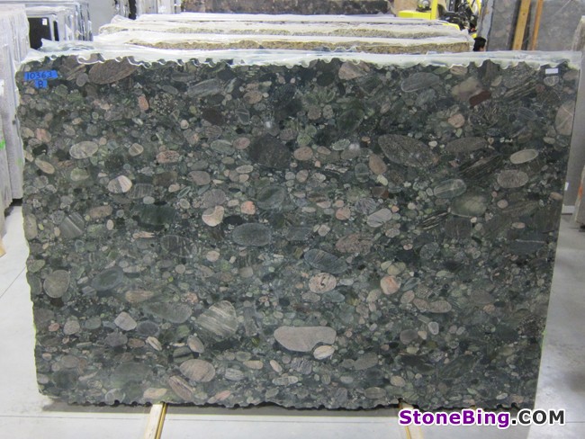 Verde Marinaci Granite Slab