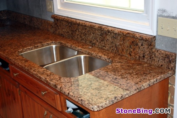 Antique Vicenza Granite Countertop