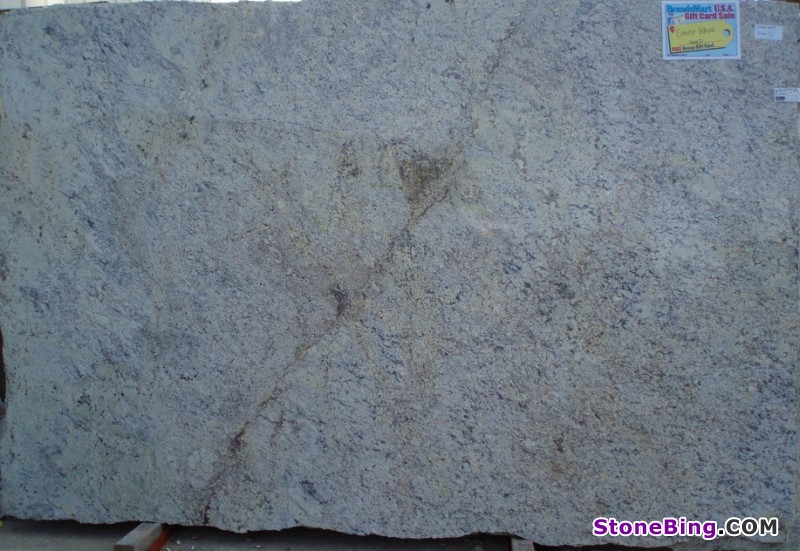 Everest White Granite Slab
