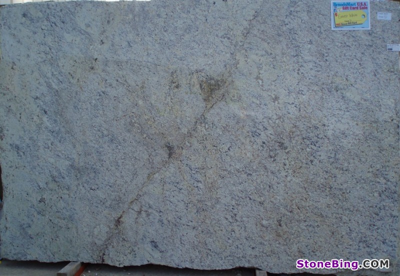 Everest White Granite Slab