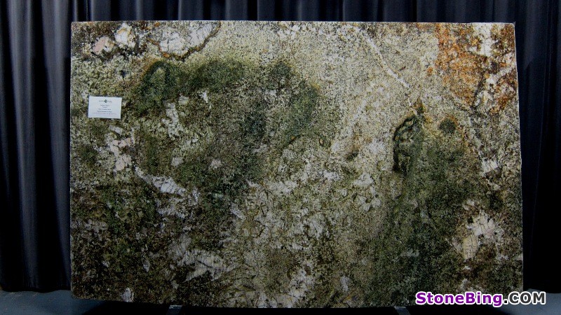 Kamarica Granite Slab