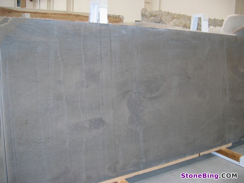 Pietra Del Forte Limestone Slab