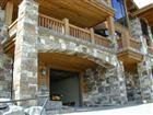 Exterior Stone   0640