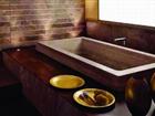 Glove Built-in Bathtub in Becagli Travertine